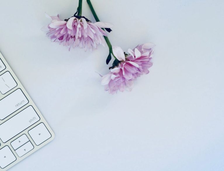 keyboard-with-flower