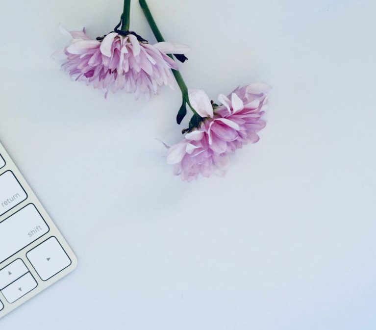 keyboard-with-flower