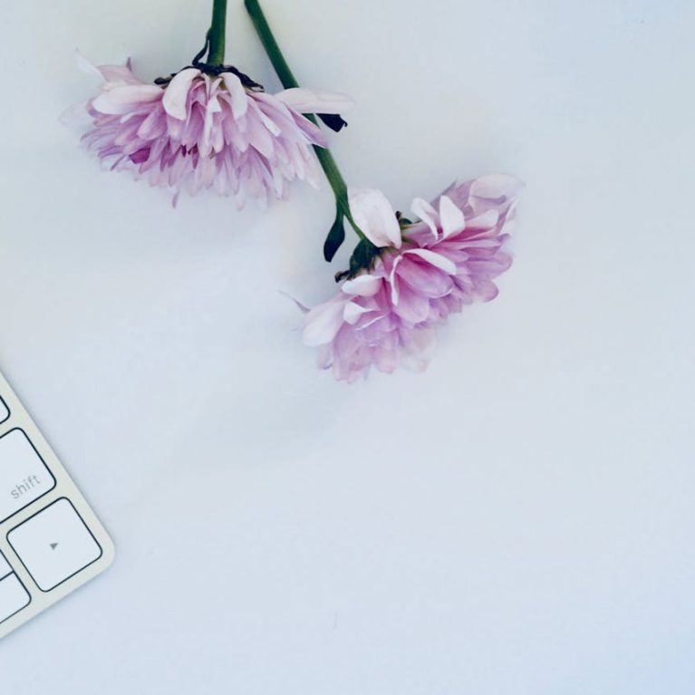 keyboard-with-flower